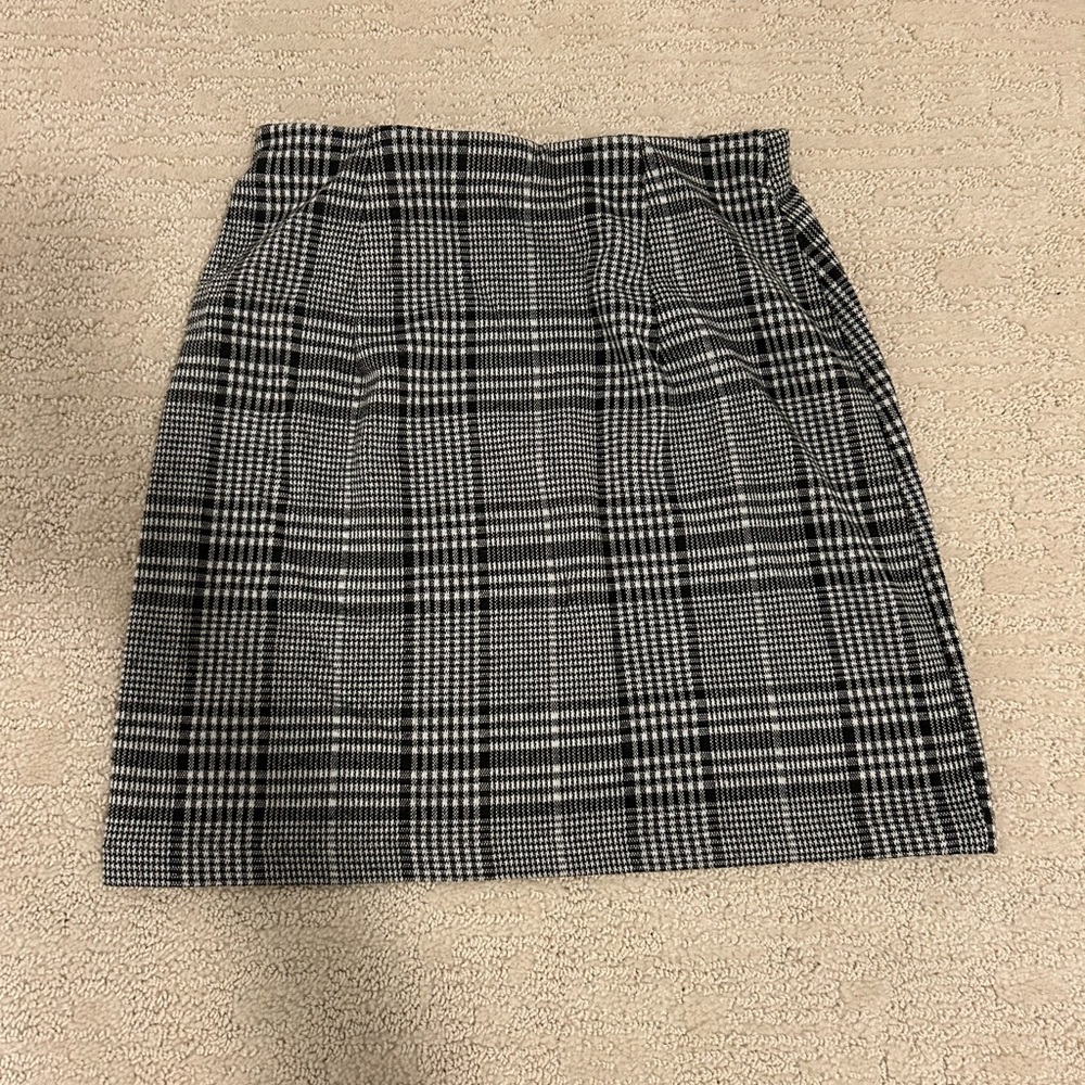 H and M houndstooth print pencil skirt